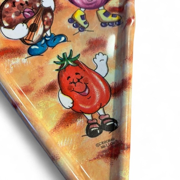 Vintage 90s Deborah Mallow Pizza Slice Shaped Plastic Party Plate Lot of 2 - Picture 4 of 5